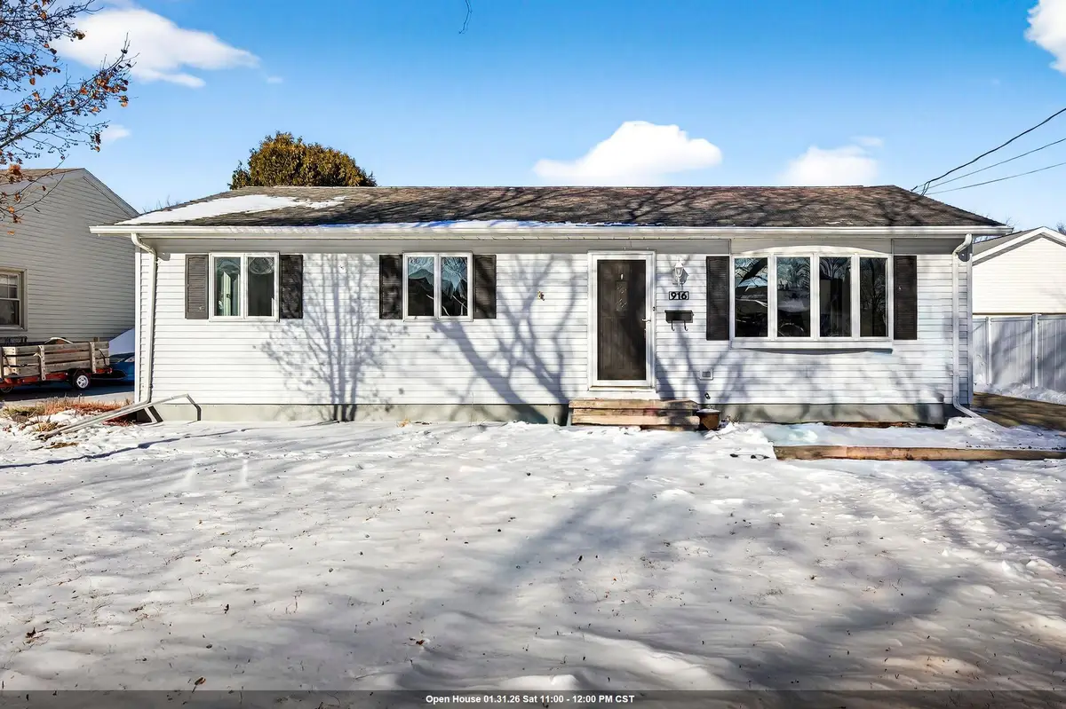 916 Charles Street, Little Chute, WI 54140 - Image #1