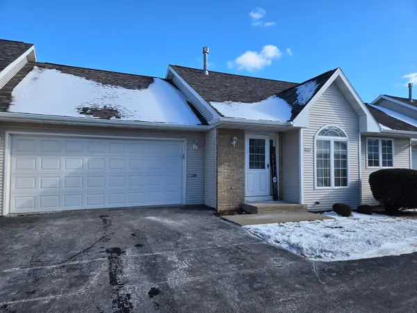 1753 W 5th Avenue, OSHKOSH, WI 54902-5574