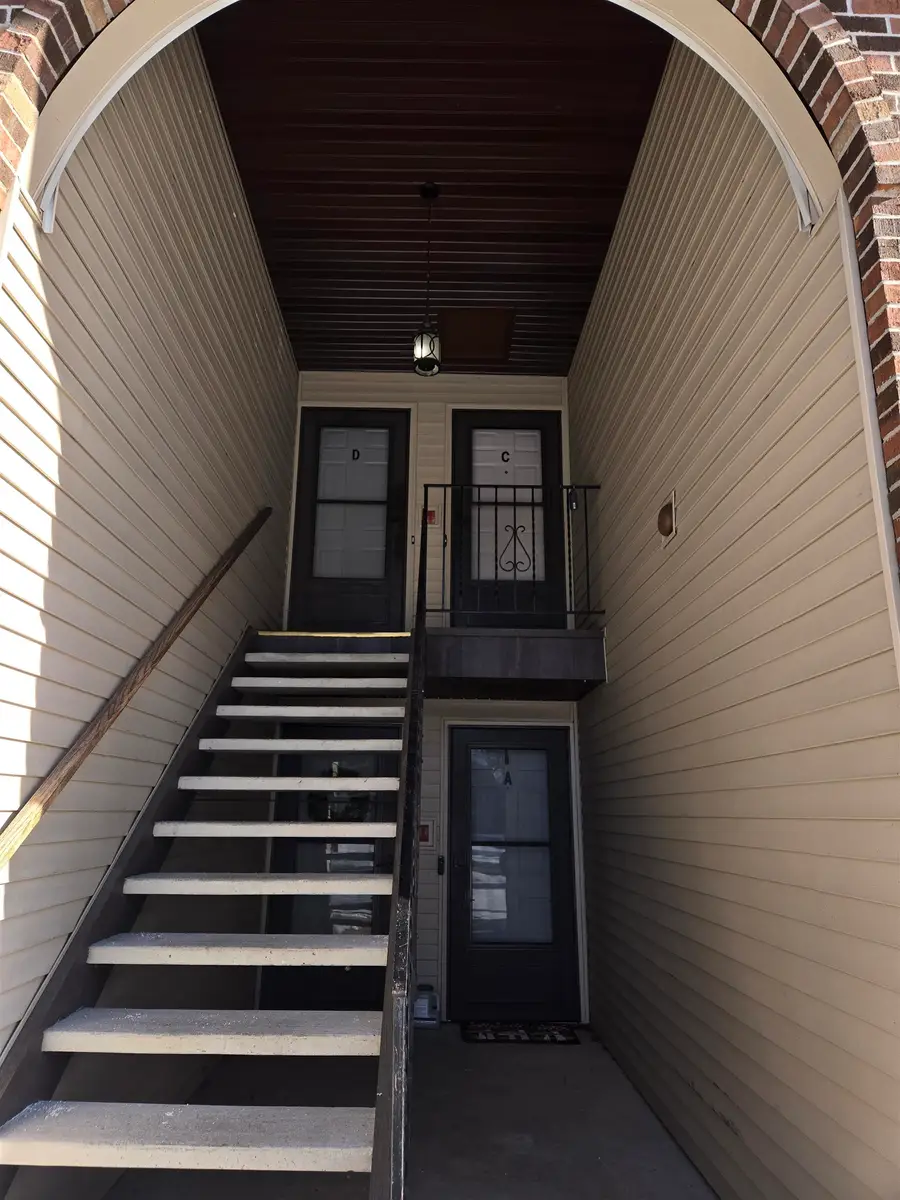 1755 Maricopa Drive #C, Oshkosh, WI 54904-9156 - Image #2