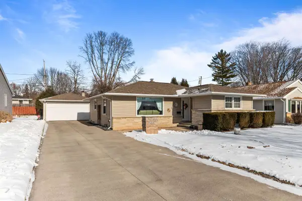 1018 W Parkway Boulevard, APPLETON, WI 54914