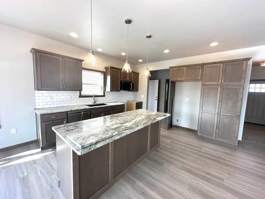 N9035 Cedar Court, Menasha, WI 54952 - Image #2