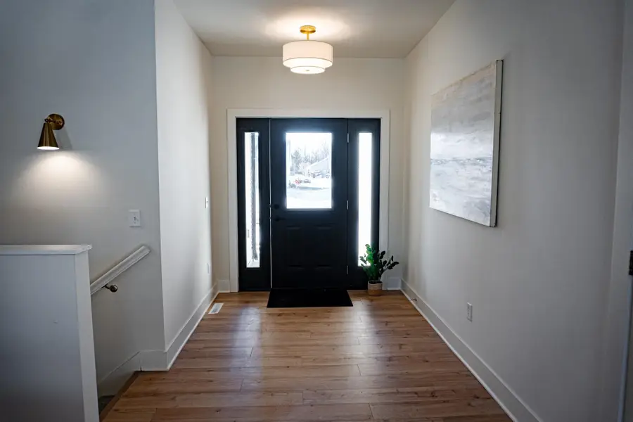 3433 Paula Street, Green Bay, WI 54311 - Image #2