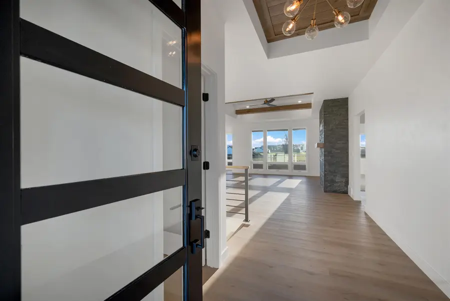 713 Royal St Pats Drive, Wrightstown, WI 54180 - #3