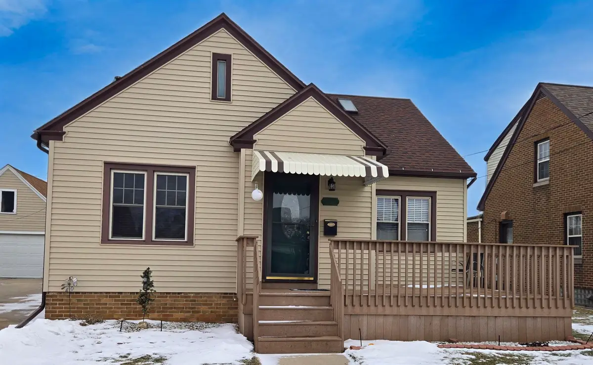 1421 S 21st Street, Manitowoc, WI 54220 - Image #1