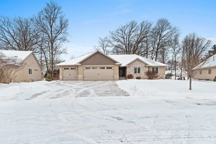 448 Meadow Wind Drive, Green Bay, WI 54311-7686 - Image #3
