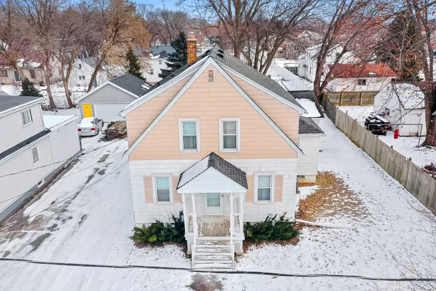 1430 N Graceland Avenue, Appleton, WI 54911 - Image #2