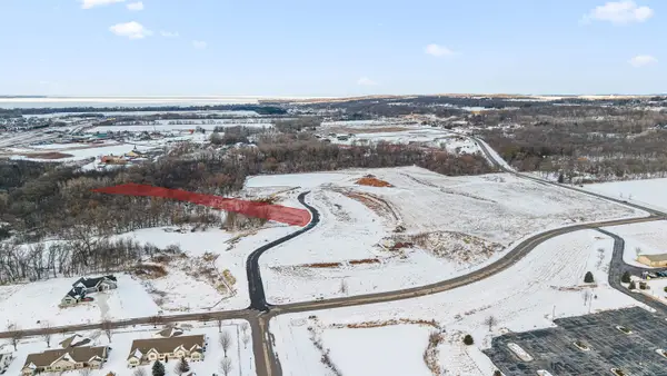 188 Hidden Valley Circle #5, FOND DU LAC, WI 54937