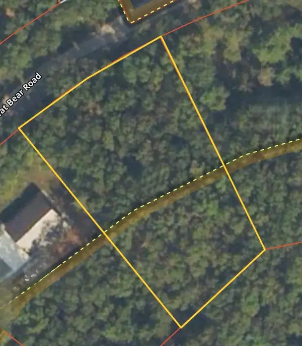 W1965 Great Bear Road, KESHENA, WI 54135