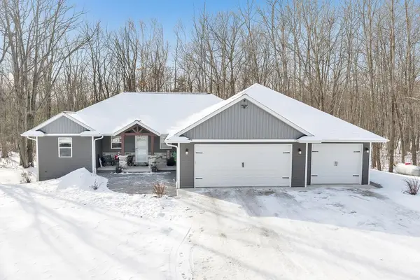 5887 State Highway 22, LENA, WI 54139