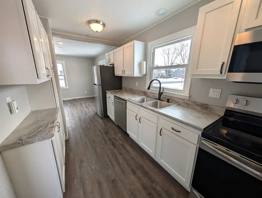 181 S Washington Street, Berlin, WI 54923 - #3