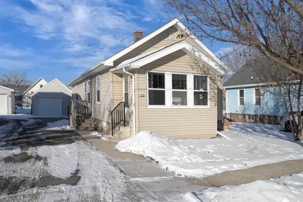 213 Lawson Street, MENASHA, WI 54952