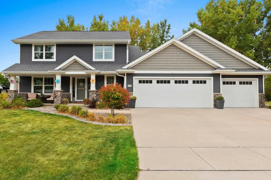 2503 Remington Road, Green Bay, WI 54302 - #2