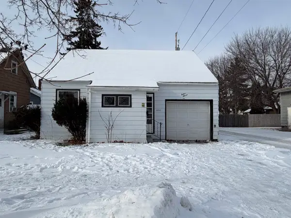 1211 Wells Street, MARINETTE, WI 54143