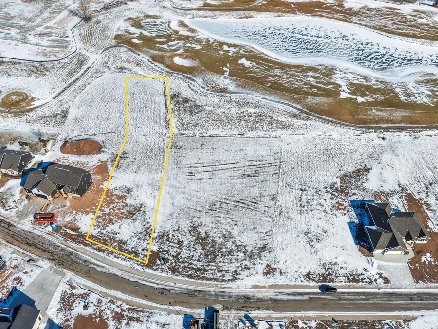 269 Kerrigan Drive, Wrightstown, WI 54180-2706 - #2