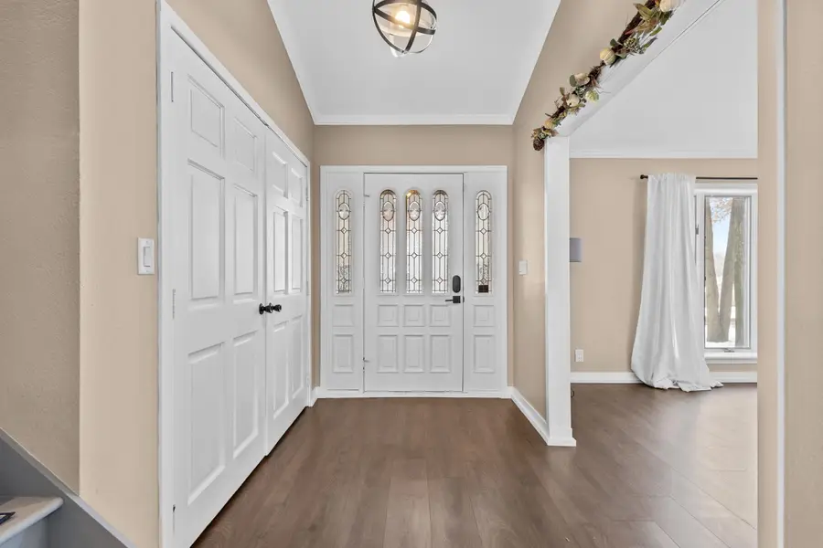 1555 Villa Park Drive, Oshkosh, WI 54904-8273 - Image #2