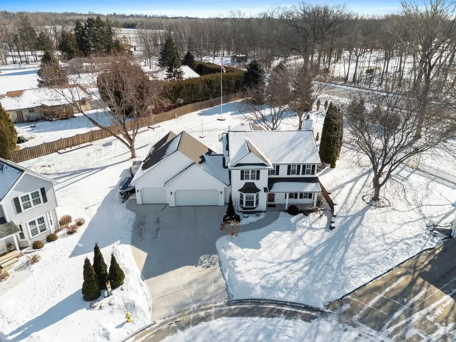 2626 Shore Ridge Court, Green Bay, WI 54311 - #3