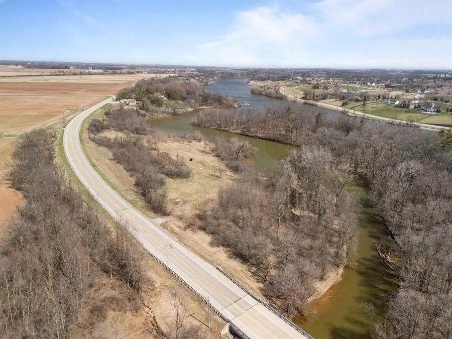 Lost Dauphin Road, De Pere, WI 54115 - Image #2