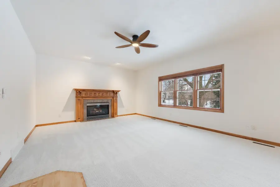W6054 Zinnia Drive, Appleton, WI 54915 - Image #2