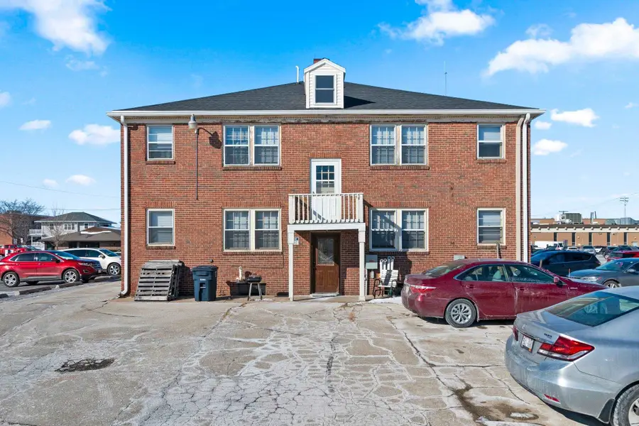 325 S Jefferson Street, Green Bay, WI 54301-4522 - #2