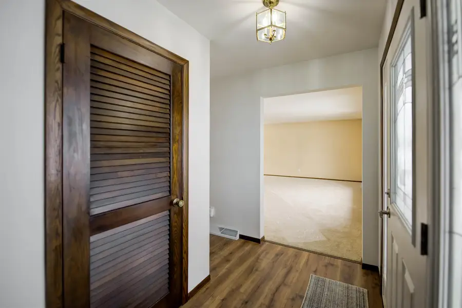 760 Kensington Road, Neenah, WI 54956 - #2