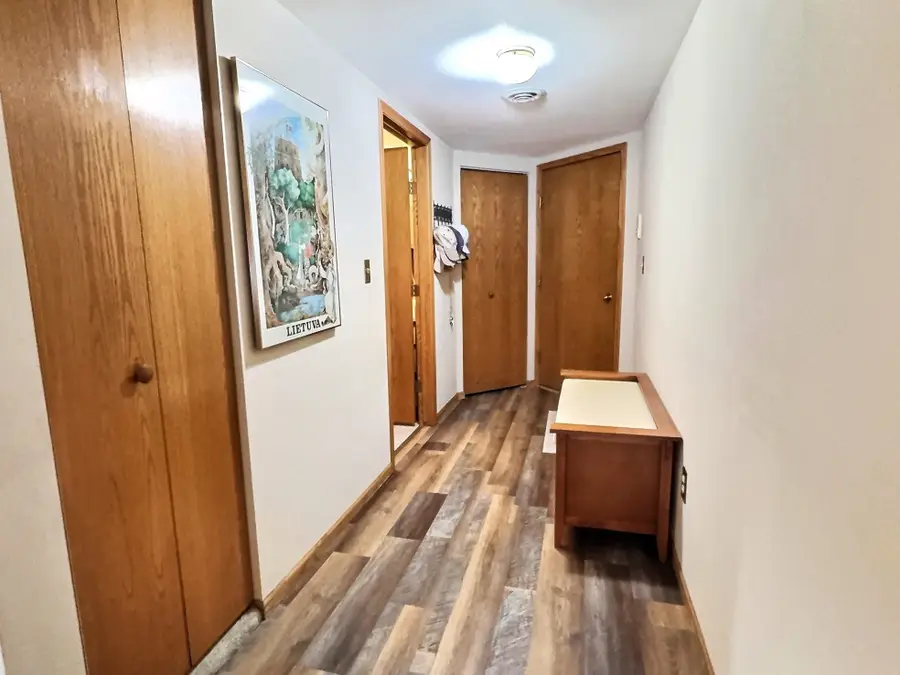 450 N Campbell Road #D3, Oshkosh, WI 54902 - Image #2