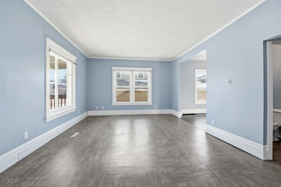 513 Evans Street, Oshkosh, WI 54901 - Image #3