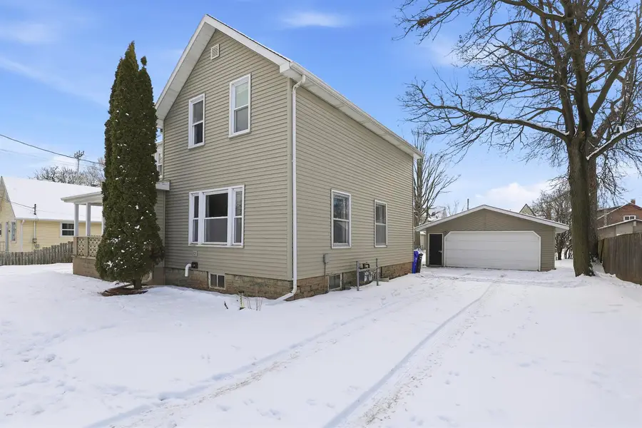 221 E Winnebago Street, Appleton, WI 54911-4967 - Image #2