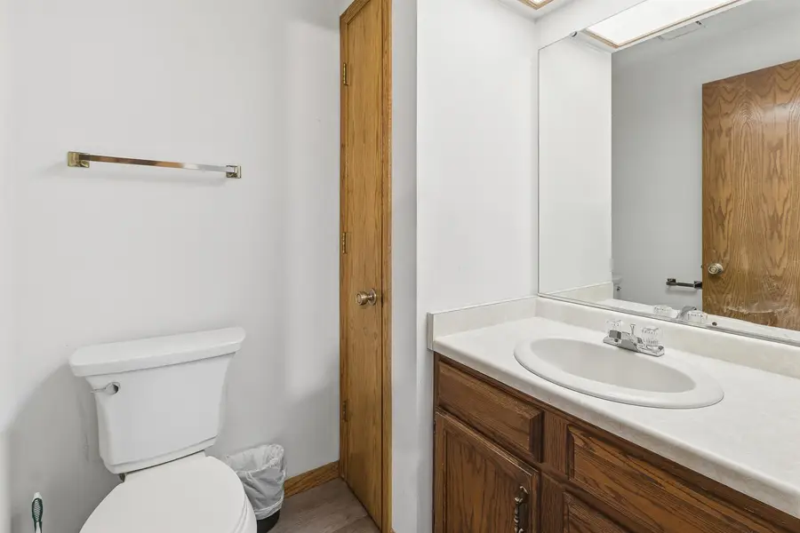 2533 Fond Du Lac Road, Oshkosh, WI 54902-7262 - Image #3