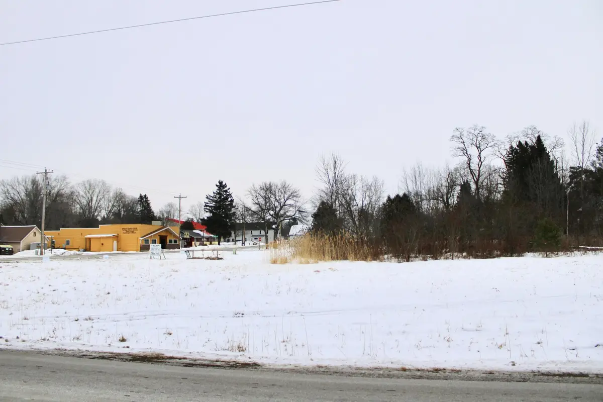 6086 County Road S, Sobieski, WI 54171 - #1