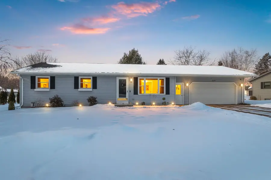 109 Ridge Road, Clintonville, WI 54929-9701 - #2