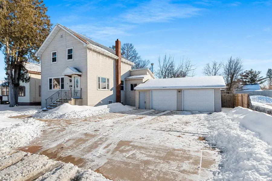 214 Baldwin Street, Oconto, WI 54153 - #2