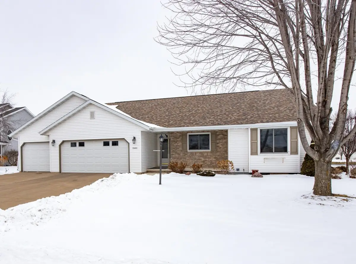 W6032 Cornflower Drive, Appleton, WI 54915-5212 - Image #1