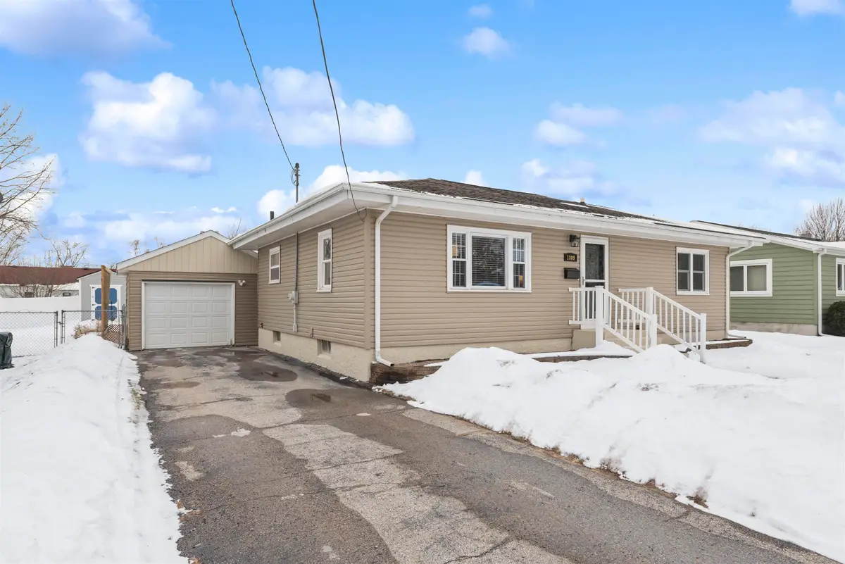 1809 29th Avenue, Menominee, MI 49858 - #1