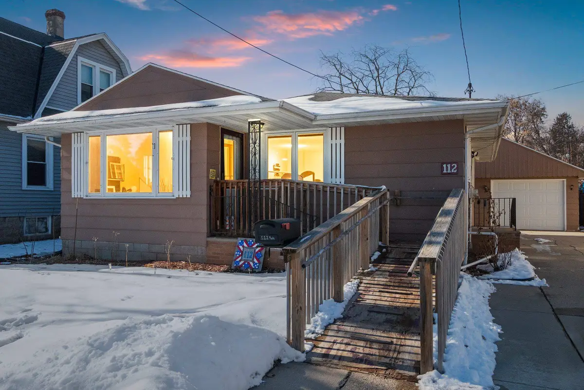 112 Yale Street, Green Bay, WI 54303-1728 - #1