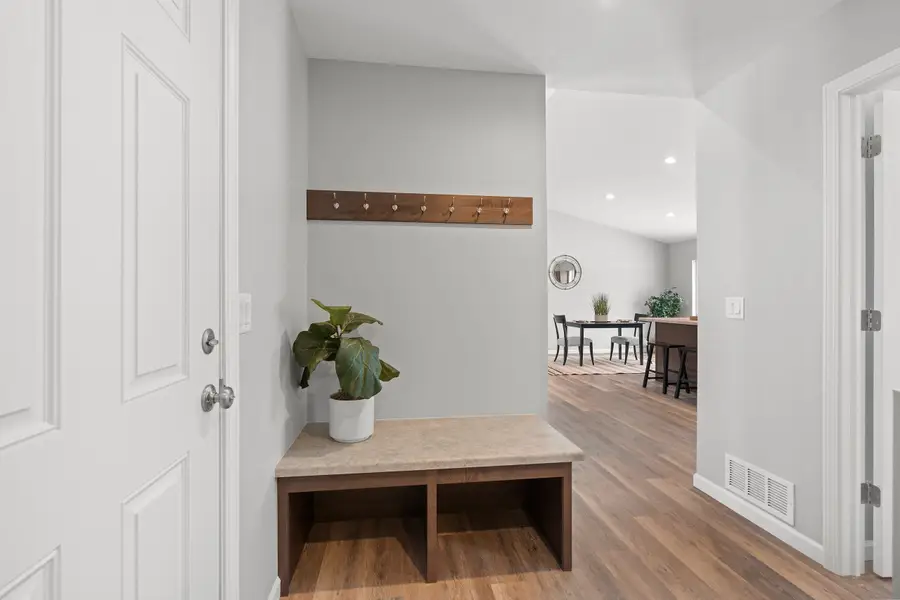 2662 Lawrence Lane, Neenah, WI 54956 - #2