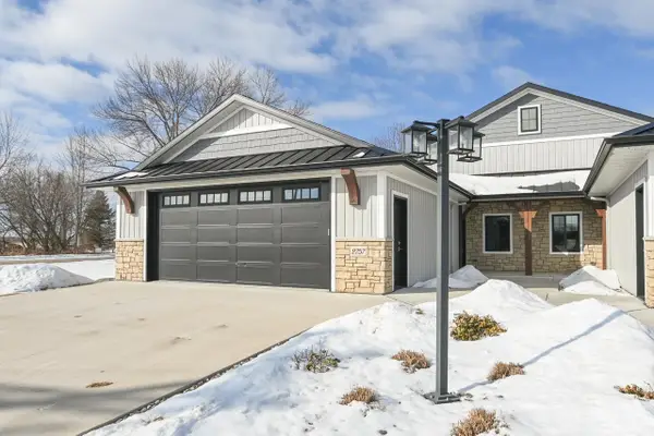 2757 County Road Ee, ABRAMS, WI 54101