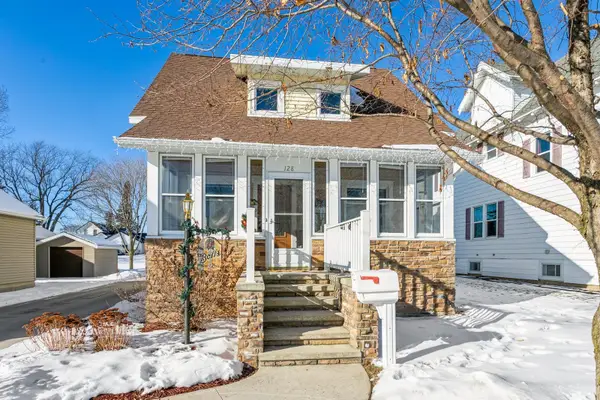 128 School Street, CHILTON, WI 53014