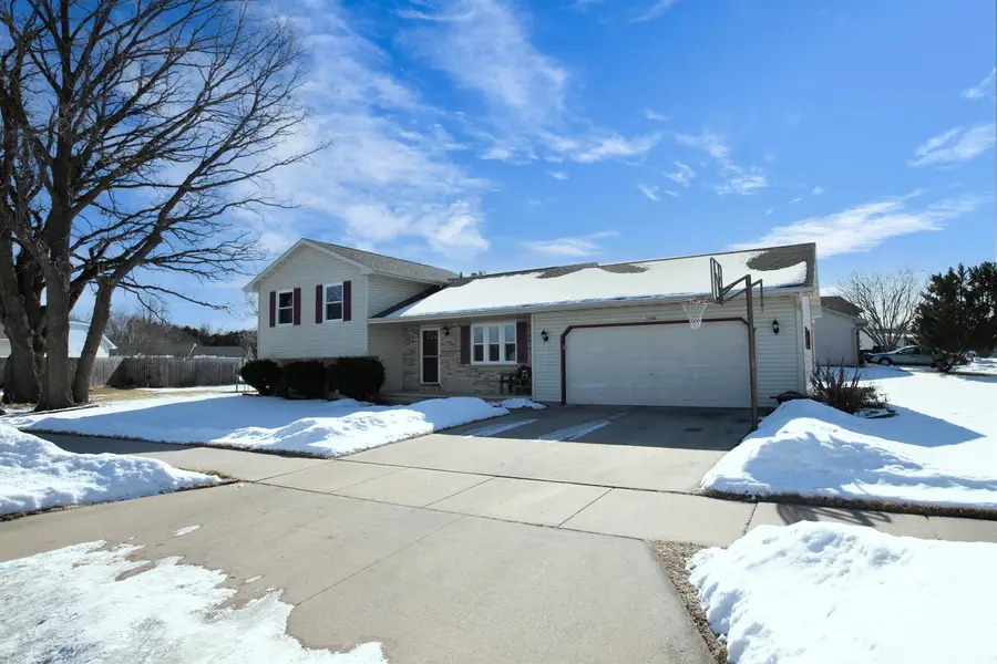 1390 Timothy Trail, Oshkosh, WI 54904 - #2