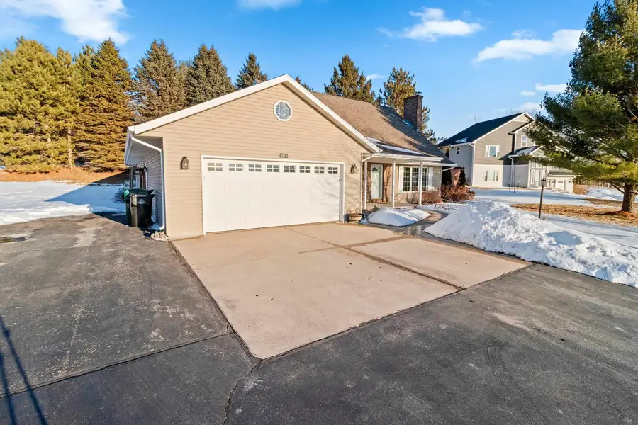 3410 Glendale Avenue, Howard, WI 54313-7325 - #2