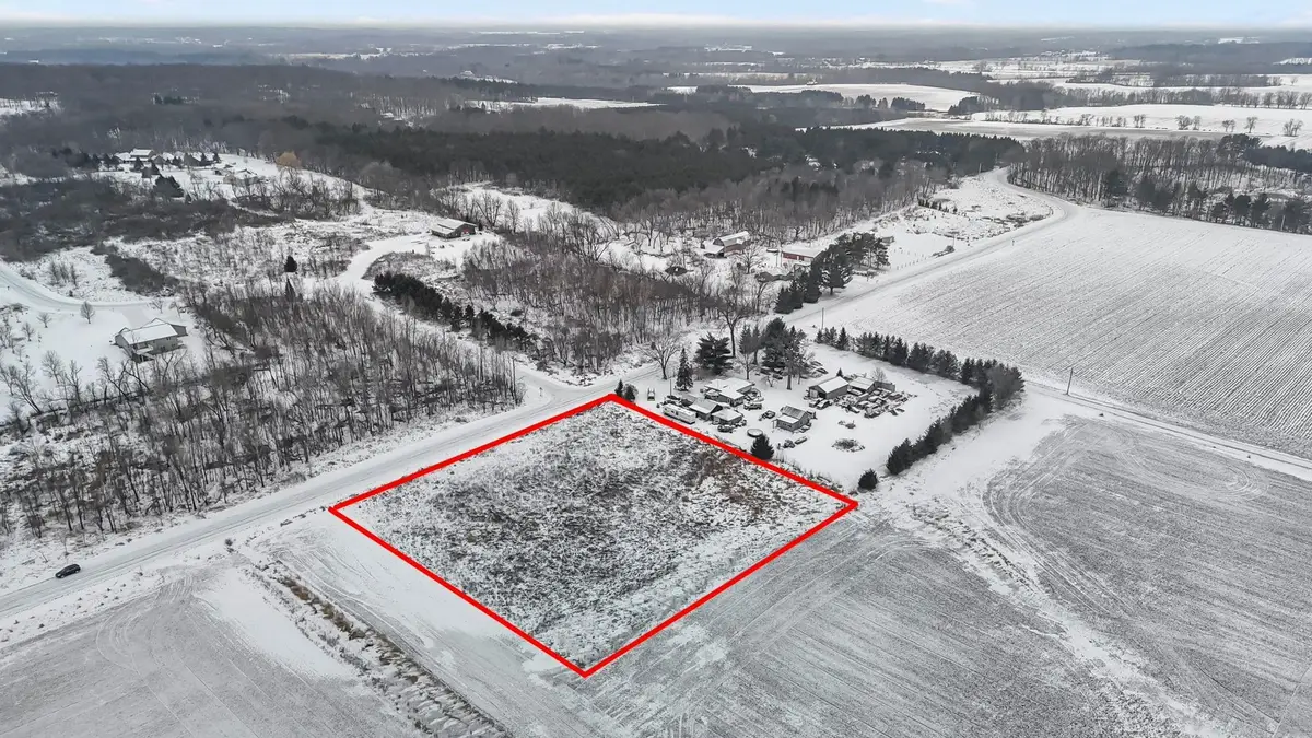 E7434 Doud Road, Manawa, WI 54949 - #1