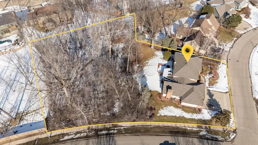 600 E Woodcrest Drive, Appleton, WI 54915 - #3