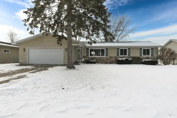 170 Robin Lane, SHAWANO, WI 54166-3551