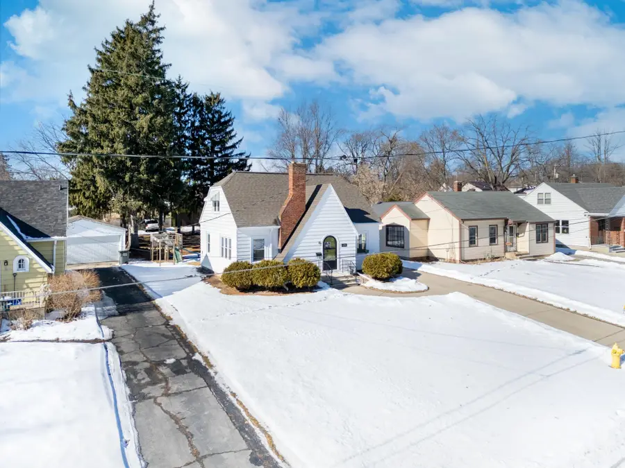 1226 S Clay Street, Green Bay, WI 54301-3031 - #2