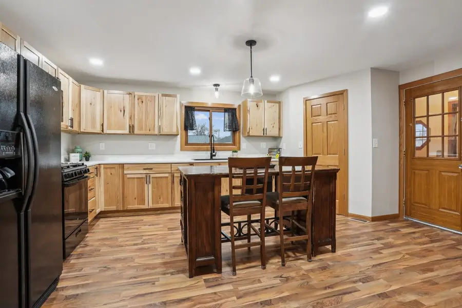 706 Manitowoc Street, Reedsville, WI 54230 - #3