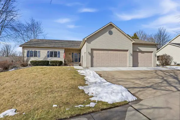 4207 N Tigerlily Drive, APPLETON, WI 54913