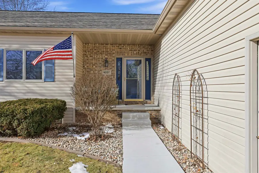 4207 N Tigerlily Drive, Appleton, WI 54913 - #2