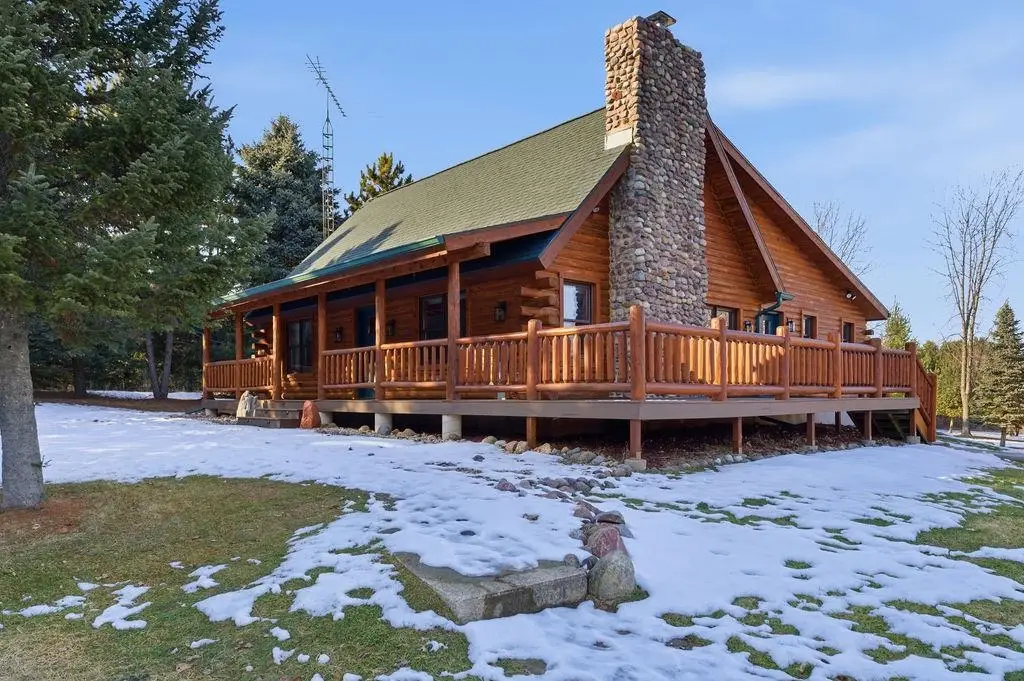 N645 37th Avenue, Omro, WI 54963 - #1