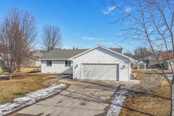 416 Patrick Lane, PULASKI, WI 54162-9034