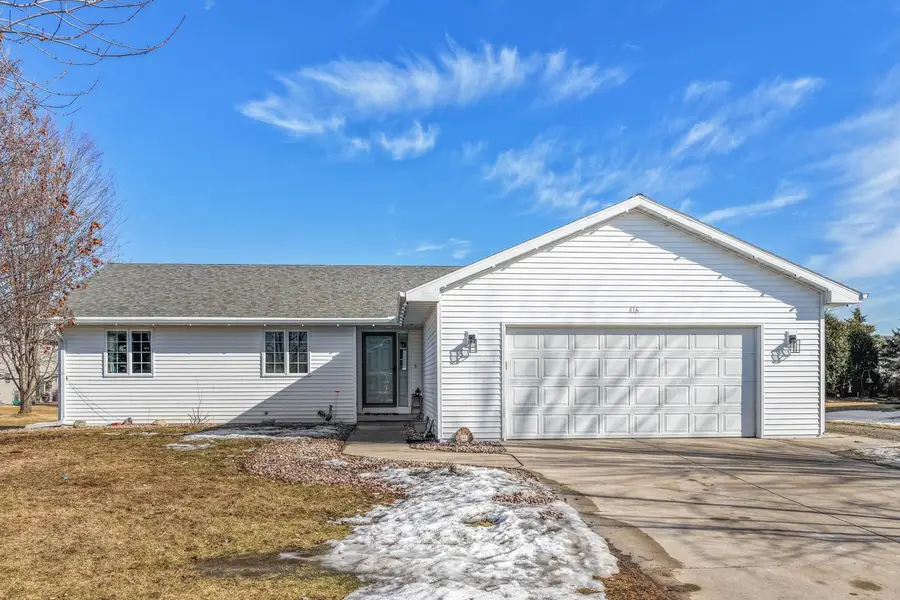 416 Patrick Lane, Pulaski, WI 54162-9034 - #2