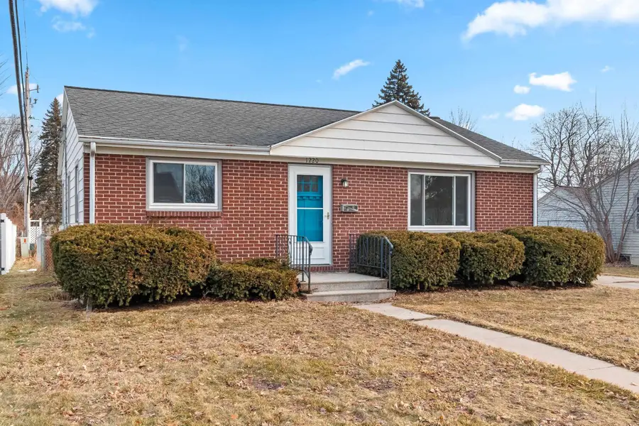 1220 Hickory Hill Drive, Green Bay, WI 54304-2361 - #3